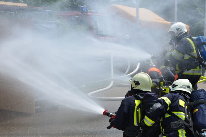 fire fighters fire fighters
