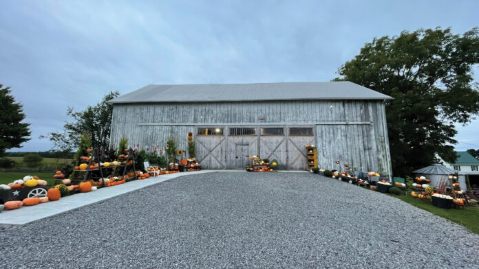 barn