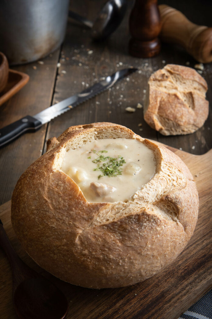 bread-bowl-clam-chowder