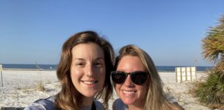 sara and jess