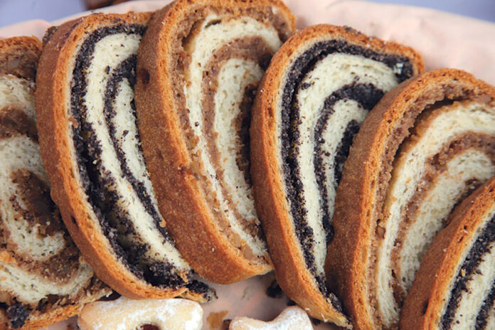 Poppy seed and walnut rolls