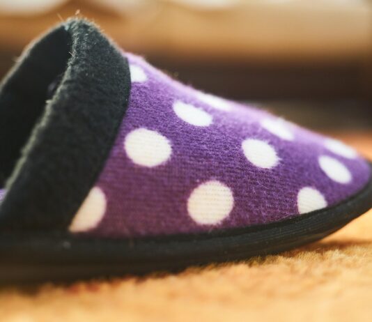 slippers
